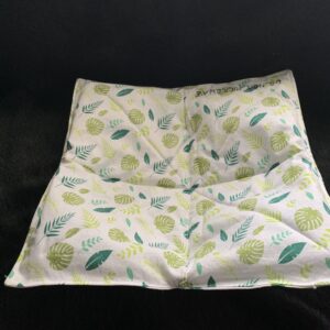 Green Leaves Plate Cozy, Standard Size