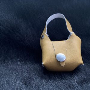 Mini Essentials Pouch | Spicy Mustard | 1 Style