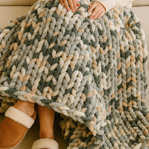 Plush Pullovers | Chunky Blankets